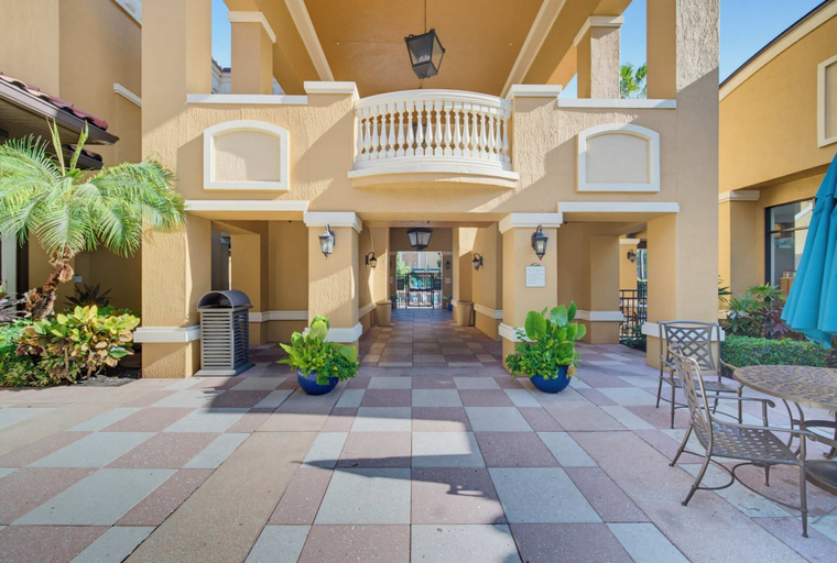Room 3, Modern 2B Resort Condo Just 8 Minutes to Disney, Orange