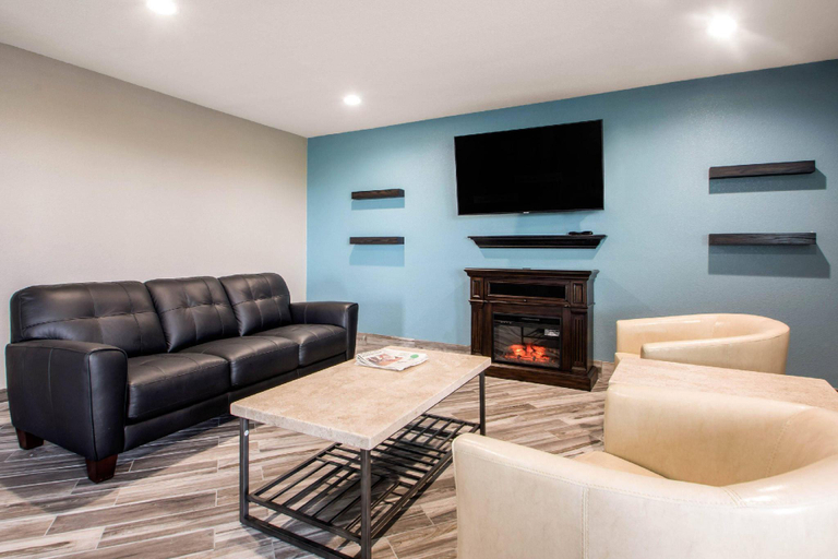 Public Area 3, Sleep Inn & Suites Madison West, Dane