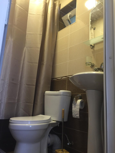 Bathroom 4, Zandukeli Inn, Telavi