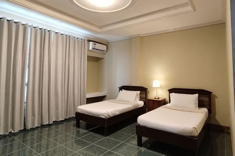 Bedroom 4, Northomes Pensione, Bogo City