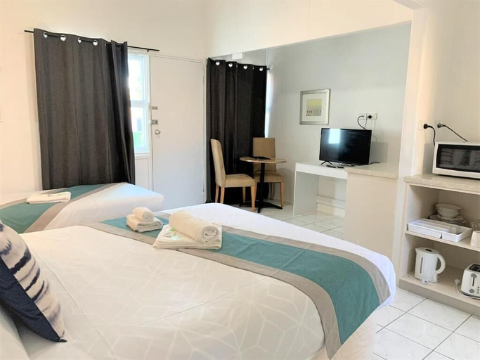 Bedroom 3, Aqua Blue Motel, Gold Coast