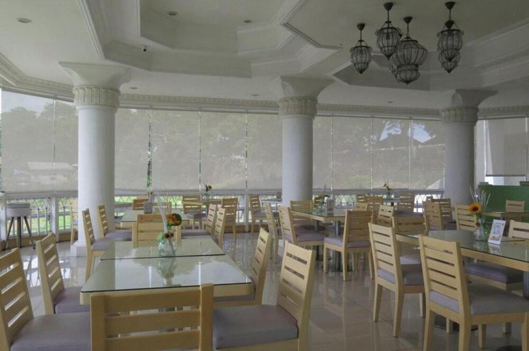 Food & Drinks 5, Estancia Resort Hotel, Tagaytay City