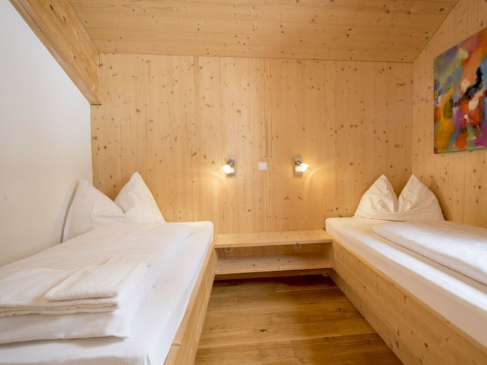 Room 4, Cabin in Turrach With Sauna and Wi-fi, Murau