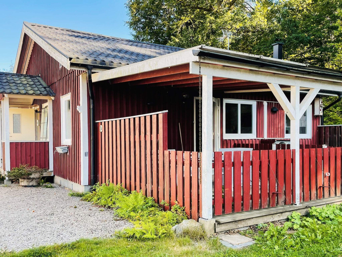 Primary image