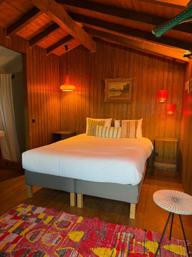 Room 2, Monte da Serra de Baixo, Sines