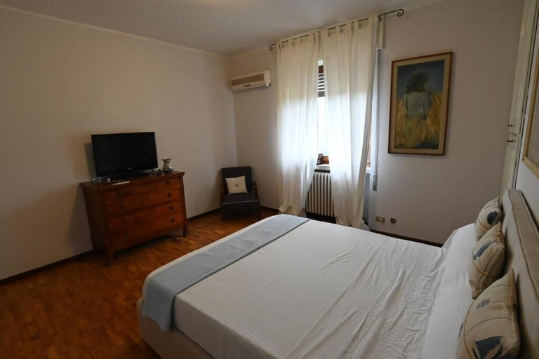 Room 5, Villa Francesca B&B, Bergamo