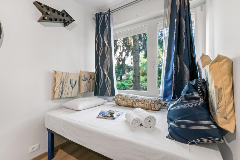 Room 3, Apt Suite 125 Shared Pool & sun Terrace, Brescia