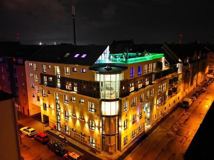 Exterior & Views 2, Penthouse at Eco Smart Apartments, Nürnberg
