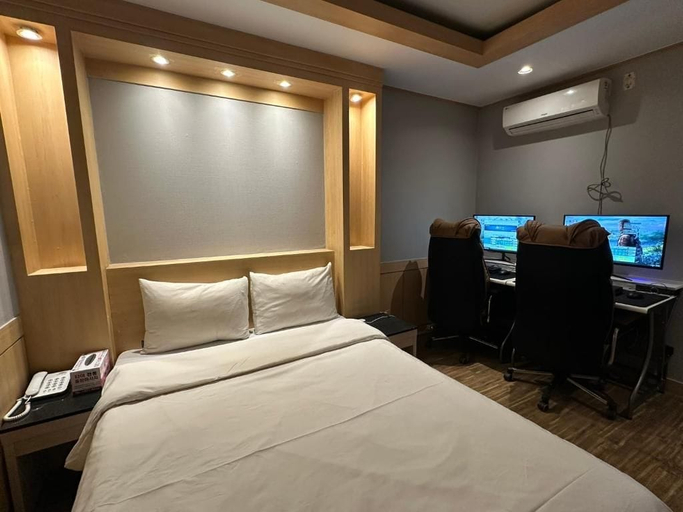 Room 2, Pyeongchon COA, Anyang