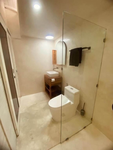 Bathroom 3, Lumbung Asmara, Buleleng