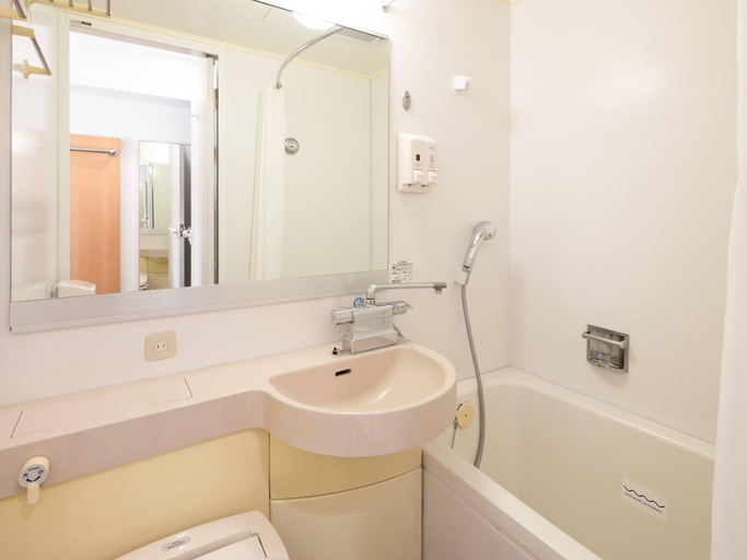 Bathroom 5, Comfort Hotel Narita, Narita
