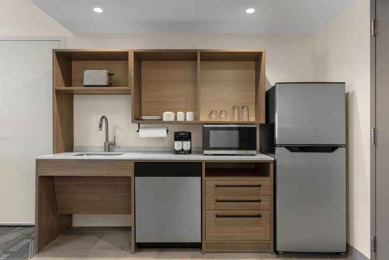 Kitchen 5, Home2 Suites By Hilton Pleasant Grove Provo North, Utah