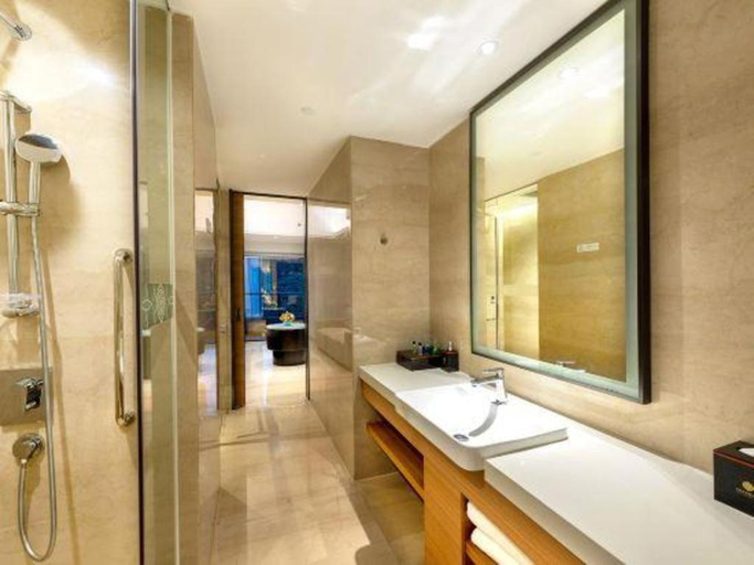 Bathroom 4, Qingyuan Zhongkai Huafu Holiday Hotel, Qingyuan
