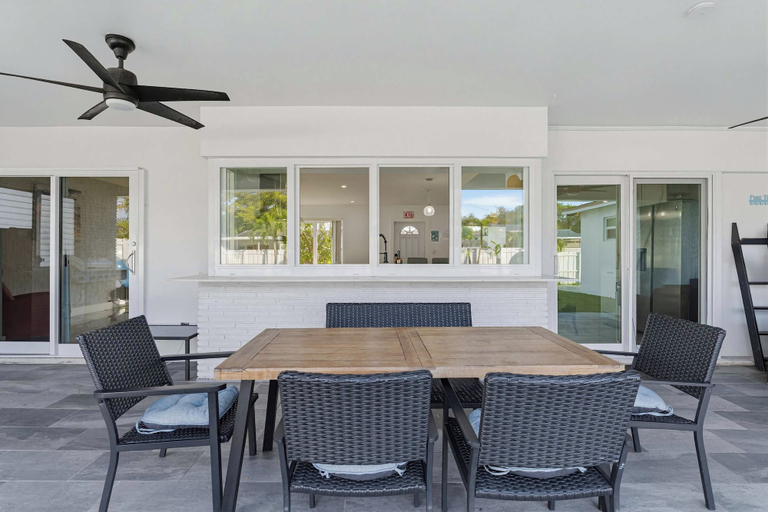 Interior 5, Ivory House- Private Retreat With Pool Near Beach, Broward
