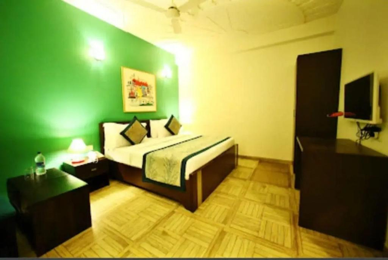 Bedroom 3, Hotel Dev Residency - Delhi Airport, Delhi