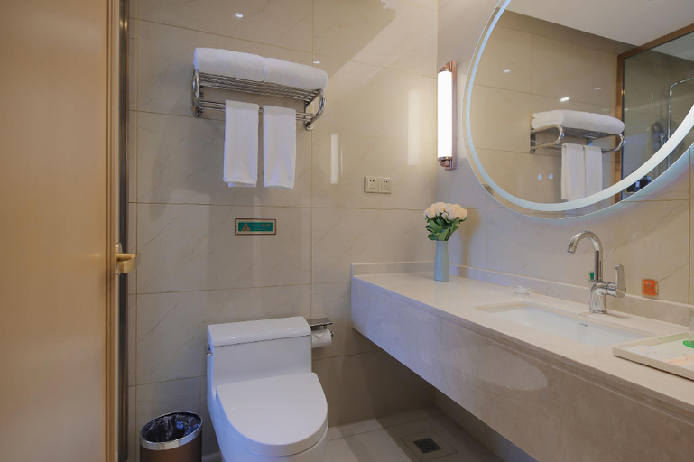 Bathroom 3, Vienna Hotel Anhui Suixi Development Zone, Huaibei