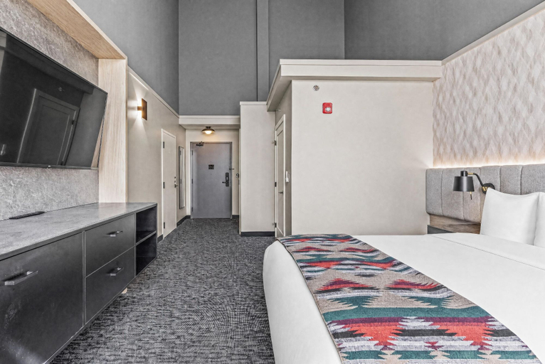 Bedroom 3, Everwild Canmore Hotel, Division No. 15