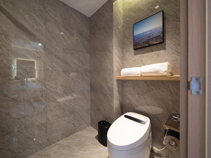 Bathroom 3, Atour X Hotel Dalian High-tech Tengfei Software Park, Dalian