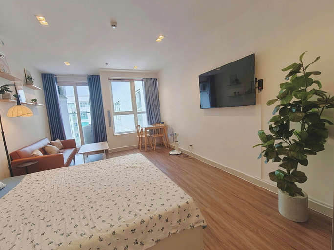 Bedroom 3, Luxury Apartment Sky Center, Tân Bình