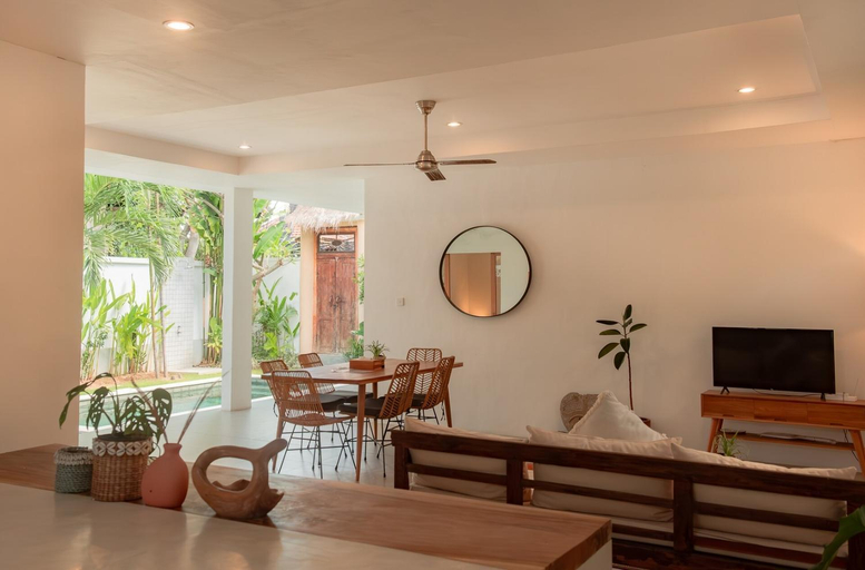 Others 5, Charming 3 bedrooms villa in the heart of Canggu, Badung