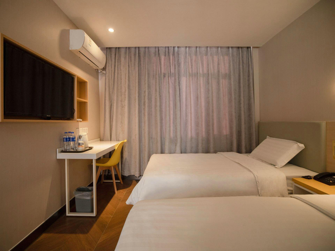 Bedroom 3, 7 Days Premium·Tongliao RT-Mart, Tongliao
