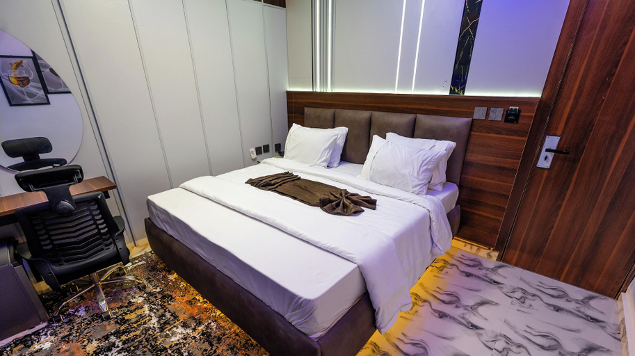Room 4, EWI SIGNATURE HOTELS & LOUNGE, Ughelli North