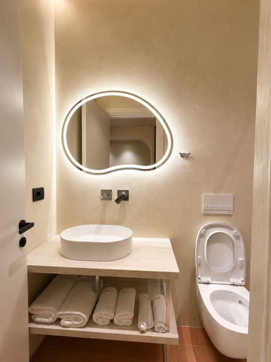 Bathroom 5, Luxuria Suites, Tirana