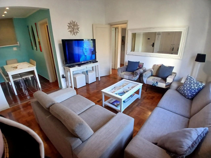 Living area 3, SHB - Pé na Areia no Boqueirão, Santos