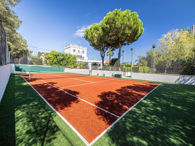 Facilities 5, A/c Villa 8BR/15P with Pool & Tennis – Antibes, Alpes-Maritimes