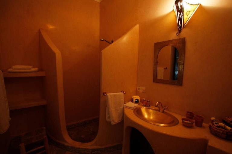 Bathroom 2, Riad Dar Zampa, Marrakech