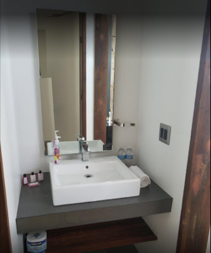 Bathroom, Casa Urbina Wine Resort, Ensenada