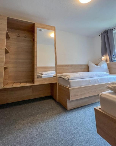 Bedroom 3, Mountain Hostel City, Oberallgäu