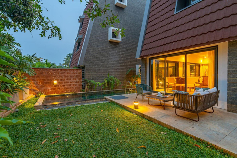 1, Villa Ezra - 10 mins from Thalassa & Vagator Beach, North Goa