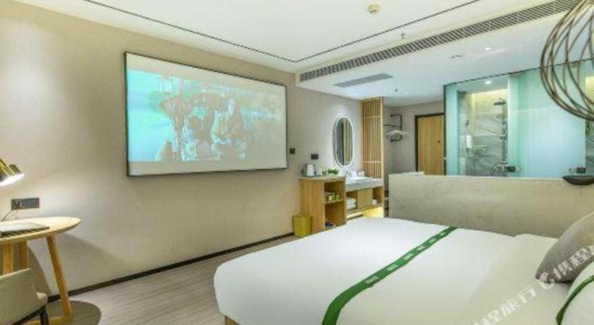 Bedroom 1, GreenTree Inn Shandong Jinan Suncun New District Express Hotel, Jinan