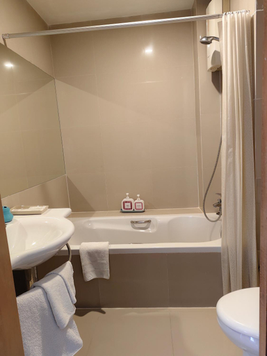 Bathroom 3, August Residence, Wattana