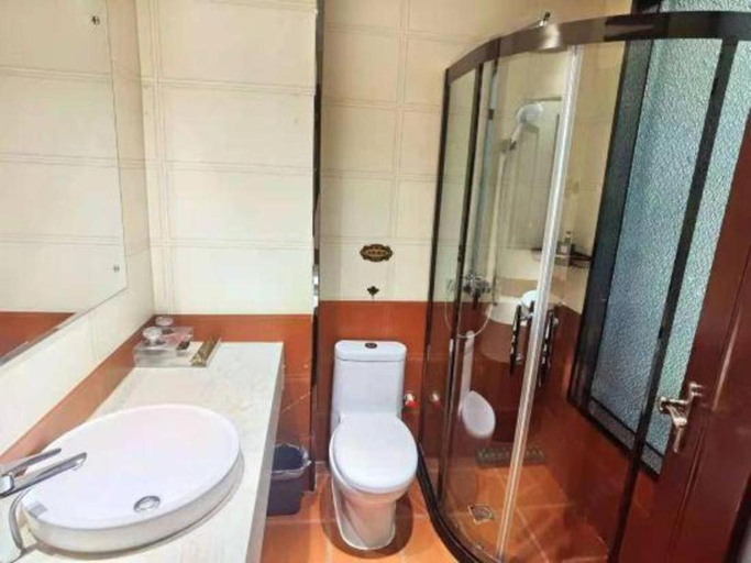 Bathroom 3, Dunhuang Dunhe Hotel, Jiuquan