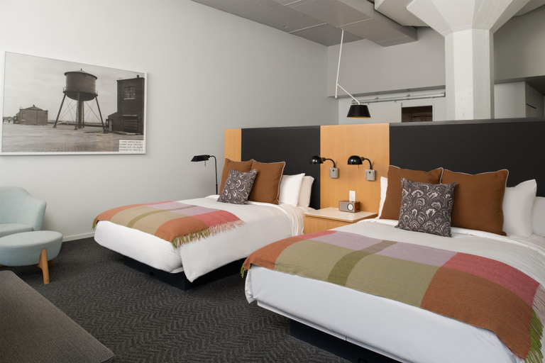Bedroom 3, Fordson Hotel, in the Unbound Collection by Hyatt, Oklahoma