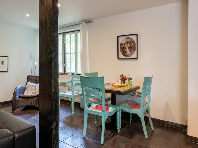Dining 4, Holiday Home Nieuwe Beekweg, Haaksbergen