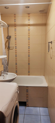 Bathroom 3, Rynek - Nowy Targ, Środa Śląska