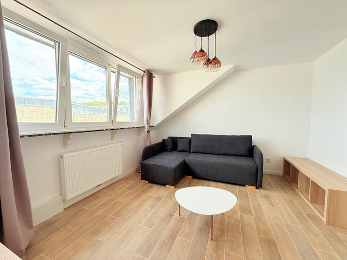 Living area 2, Contemporary Apartment Bright & Equipped, Esch-sur-Alzette