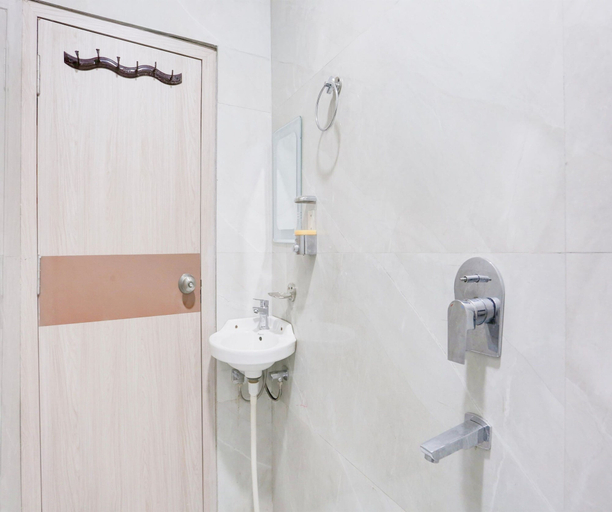 Bathroom, Deluxe Vidya Grand, Udham Singh Nagar