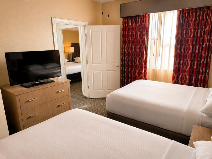 Room 4, 3BR Resort Suite on I-drive, Orange