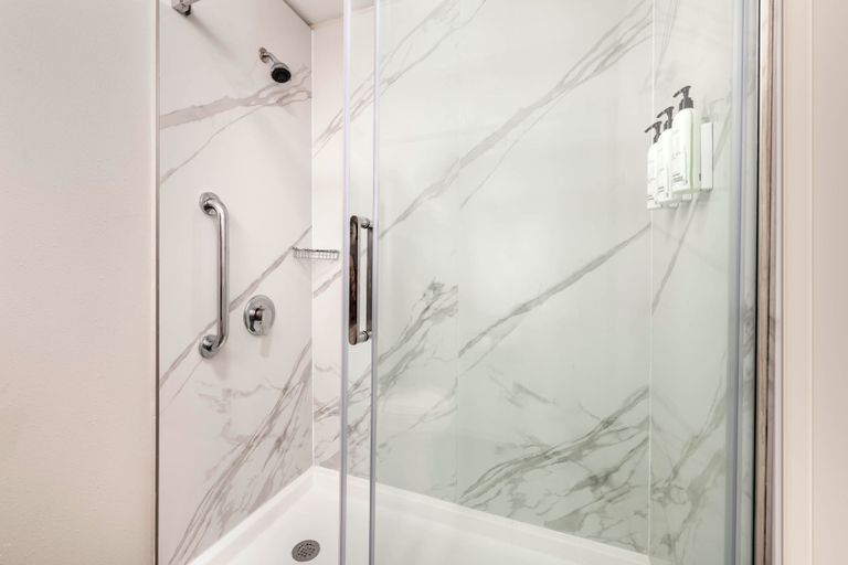 Bathroom 3, City Express By Marriott Lafayette, Lafayette
