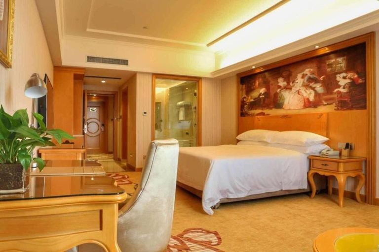 Bedroom 2, Vienna Hotel Henan Luoyang Jiudu Road Wanda, Luoyang