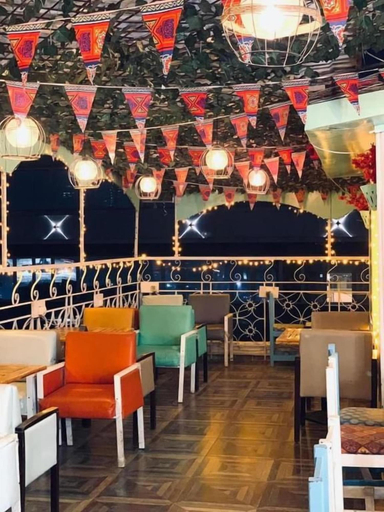 Food & Drinks 5, Town View Hotel, Qasr an-Nil