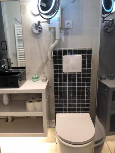 Bathroom 4, Hôtel Aix Europe, Paris