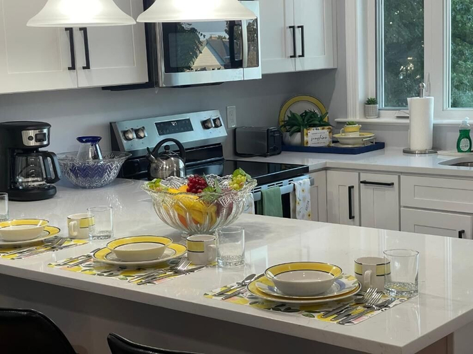 Private kitchen, Amazing Boston Downtown City View Rooms, Boston