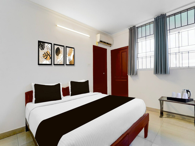 Room 5, Super Deluxe Room Malabar Plaza Residency, Ernakulam