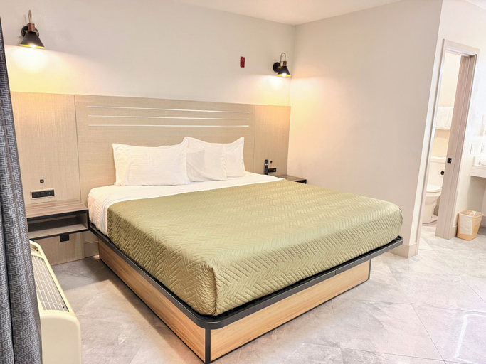 Bedroom 4, BRISTOL MOTEL, Los Angeles