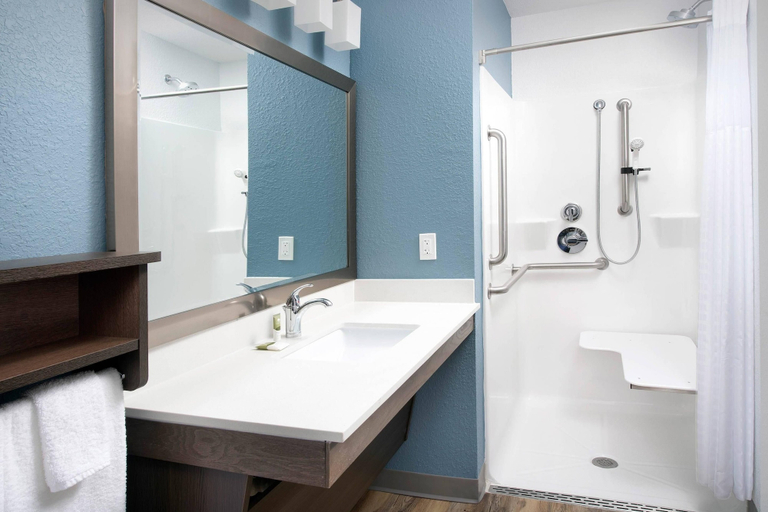 Bathroom 5, WoodSpring Suites Houston IAH Airport, Houston
